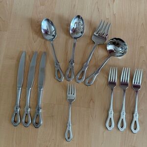 Lot of Oneida Royal Prestige Stainless Steel Silver Flatware, 11 Utensils
